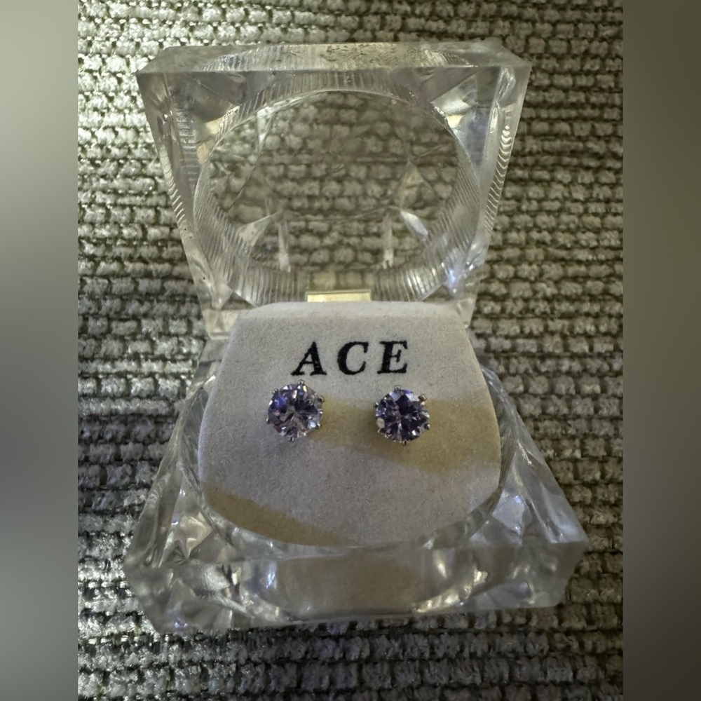 BNWT ACE Violet Rhinestone Crystal Stud Earrings